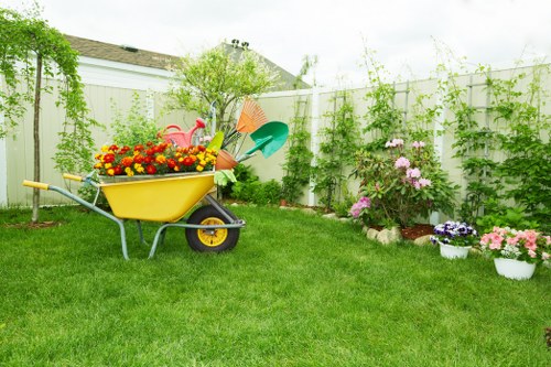 Modern hardscaping features in a Knightsbridge garden